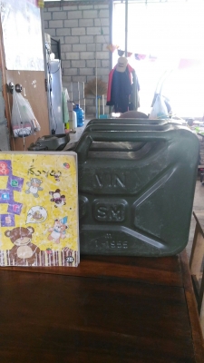 ถังน้ำมัน เล็ก 10 L