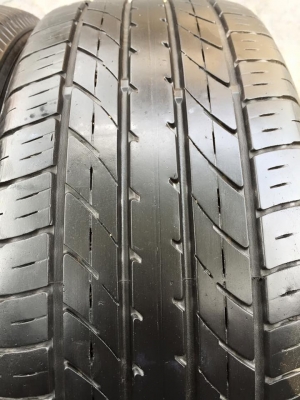 ขายยาง TOYO 235-50-18 ปี13 ดอกสวย พร้อมซิ่ง ชุดละ 3,500 บาท