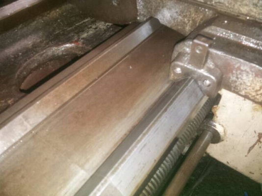 ขายเครื่องกลึงสวีเดน7ฟุตราคาถูกครับ2เพลาพร้อมใช้