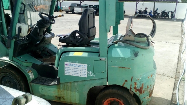 ขายรถ tcm ขนาด 2.5 ตัน รุ่นt3 เบนซิล + แก็ส   เกียร์ ออโต้ รับประกัน3 เดือน