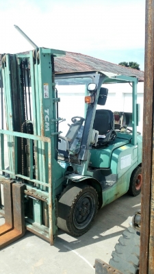 ขายรถ tcm ขนาด 2.5 ตัน รุ่นt3 เบนซิล + แก็ส   เกียร์ ออโต้ รับประกัน3 เดือน