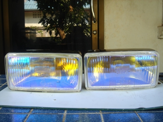 ขายไฟสปอร์ตไลท์ PIAA H4 1 คู่ สภาพสวย ไม่แตก บิ่น ขาย 2,200 บาทรวมส่ง