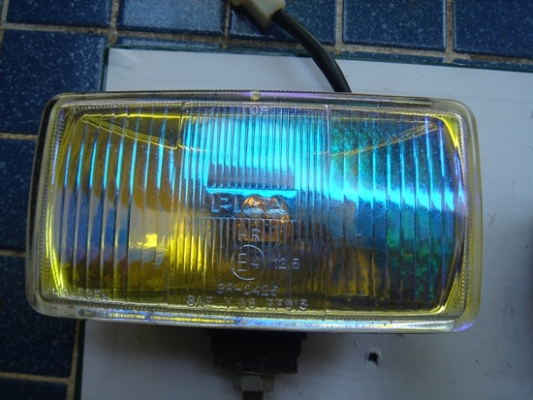 ขายไฟสปอร์ตไลท์ PIAA H4 1 คู่ สภาพสวย ไม่แตก บิ่น ขาย 2,200 บาทรวมส่ง ขายไฟสปอร์ตไลท์ PIAA H4 1 คู่ สภาพสวย ไม่แตก บิ่น ขาย 2,200 บาทรวมส่ง