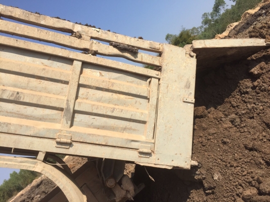 กะบะดั้มยาว6 ม