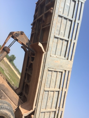 กะบะดั้มยาว6 ม