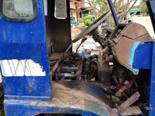 ขายรถเกษตร เครื่อง 85 แรง ช่วงล่าง 4 ล้อกลาง เพลาลอย พื้นไม้หนา แข็งแรง บรรทุกได้จุใจ ราคา 48,000 091-0206555 เมืองสุรินทร์ ขายรถเกษตร เครื่อง 85 แรง ช่วงล่าง 4 ล้อกลาง เพลาลอย พื้นไม้หนา แข็งแรง บรรทุกได้จุใจ ราคา 48,000 091-0206555 เมืองสุรินทร์