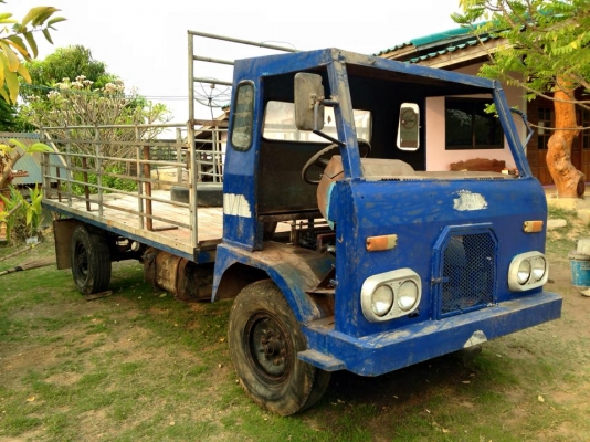 ขายรถเกษตร เครื่อง 85 แรง ช่วงล่าง 4 ล้อกลาง เพลาลอย พื้นไม้หนา แข็งแรง บรรทุกได้จุใจ ราคา 48,000  091-0206555 เมืองสุรินทร์