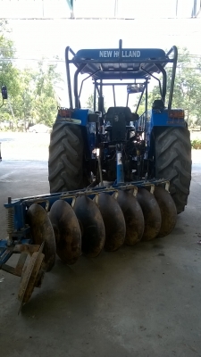 ขาย  รถแทร็กเตอร์ NEWHOLLAND  TT75  ปี 58  สภาพสวยใหม่พร้อมโอนเล่มทะเบียน