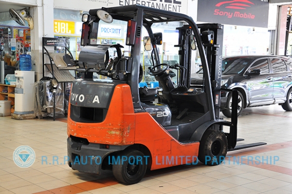 ขายรถโฟล์คลิฟท์มือสอง TOYOTA รุ่น 8FG20-30269 ราคา 295,000 บาท นำเข้าจากประเทศญี่ปุ่น 100\% ไม่เคยใช้งานในไทย