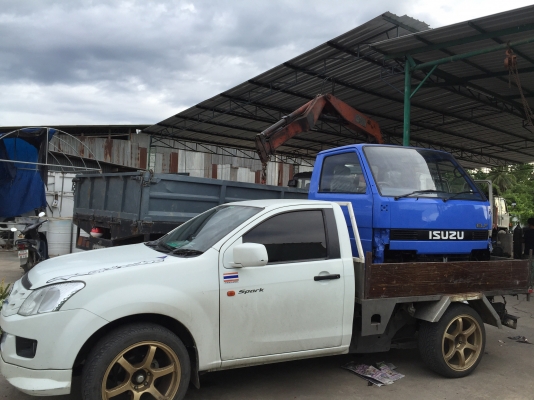 ขายหัวรถISUZU NKR ELF บางเดิม พร้อมทำสี