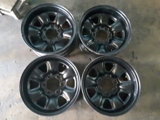 ล้อกะทะผ่า Vigo 6/139 ขอบ16*7 ET-25 สภาพสวยๆ 1ชุด