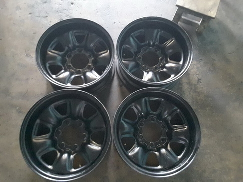 ล้อกะทะผ่า Vigo 6/139 ขอบ16*7 ET-25 สภาพสวยๆ 1ชุด