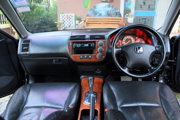 ถูก ๆ Civic Dimention 2.0 i-VTEC ตัวTop รถสวย พร้อมใช้ ราคานี้มาไม่บ่อย จัดได้ ถูก ๆ Civic Dimention 2.0 i-VTEC ตัวTop รถสวย พร้อมใช้ ราคานี้มาไม่บ่อย จัดได้