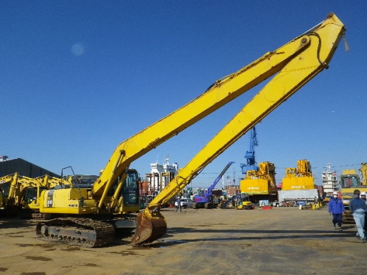 ขายรถแบคโฮ KOMATSU  PC200LC