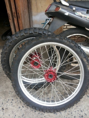 Crf250L 2013 ทะเบียนแท้พร้อมโอน มีล้อ2ชุด