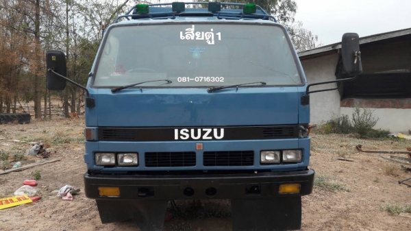 ขาย6ล้อดั้ม 115 แรง Fหลัง เพาเวอร์ ทะเบียนพร้อมโอน