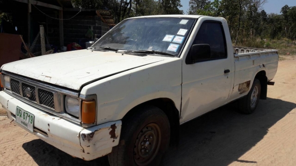 ขายกระบะนีสสันบิกเอ็ม ทะเบียนพร้อมโอน