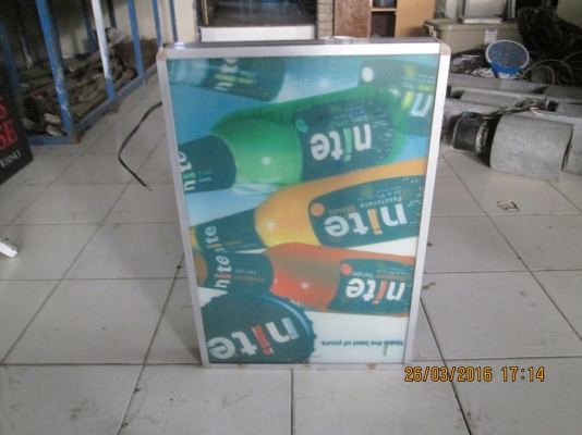 ฃอบป้ายไหน/บอกเลยครับ/ชายถูกๆครับ/สวยทุกป้ายครับ