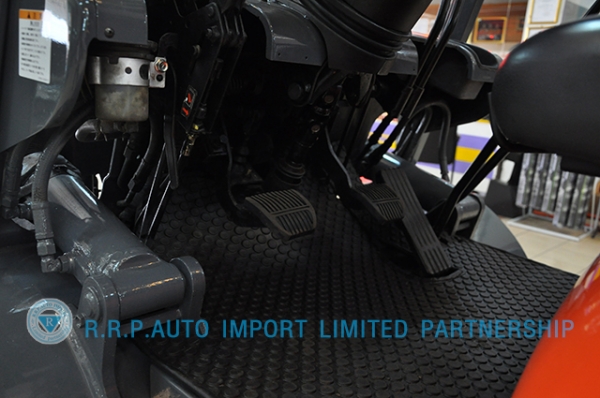 ขายรถโฟล์คลิฟท์มือสอง TOYOTA รุ่น 6FD30-32435 ราคา 395,000 บาท นำเข้าจากประเทศญี่ปุ่น 100\% ไม่เคยใช้งานในไทย