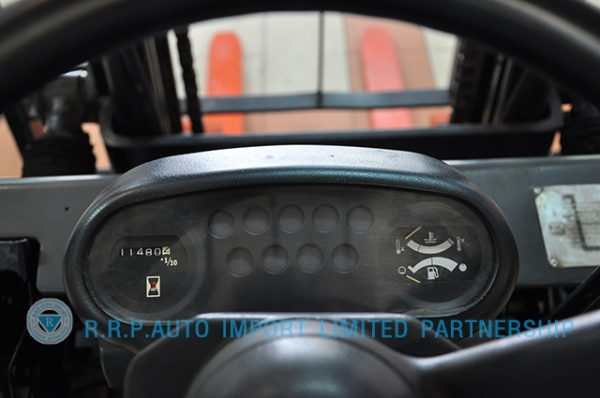 ขายรถโฟล์คลิฟท์มือสอง TOYOTA รุ่น 6FD30-32435 ราคา 395,000 บาท นำเข้าจากประเทศญี่ปุ่น 100\% ไม่เคยใช้งานในไทย