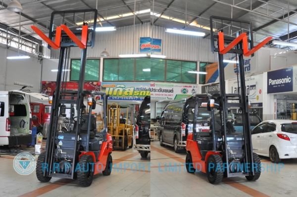 ขายรถโฟล์คลิฟท์มือสอง TOYOTA รุ่น 8FD25-34255 ราคา 580,000 บาท นำเข้าจากประเทศญี่ปุ่น 100\% ไม่เคยใช้งานในไทย