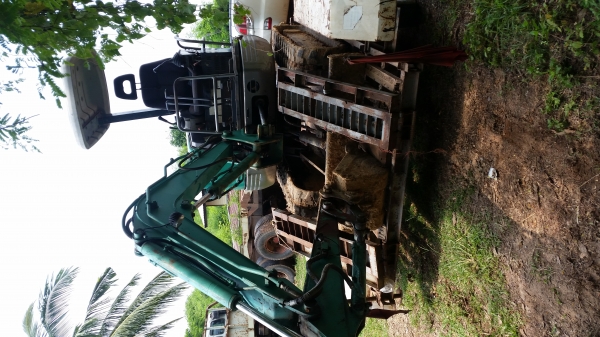 ขาย รถขุด kobelco sk25sr ขาย รถขุด kobelco sk25sr