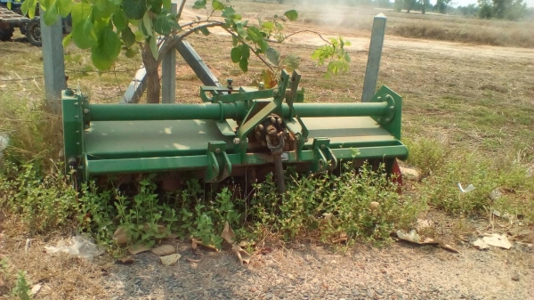 Kubota .m7040 เล่มทะเบียนอุปกรณ์4อย่าง ใบดันผาน3ผาน7โรตารี่