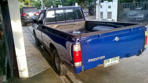 **ขายถูกๆครับ**รถกระบะตอนเดียว นิสสัน ฟรอนเทียร์ 2.5 ดีเซล ใช้งานได้ดีครับ