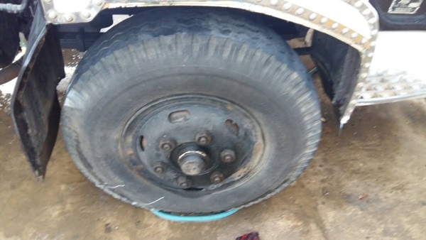 ลดราคาเหลือ 479000 บาท ขายรถบรรทุกหกล้อฮีโน่KM779 เครื่อง Wo6E -165 แรงม้า เครนทอนาโดZท้องวี 330 ตัน