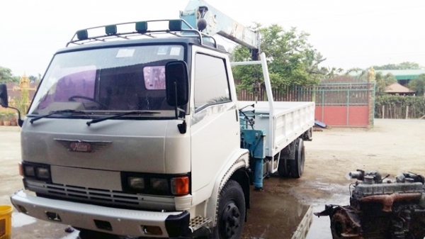 ลดราคาเหลือ 479000 บาท ขายรถบรรทุกหกล้อฮีโน่KM779 เครื่อง Wo6E -165 แรงม้า เครนทอนาโดZท้องวี 330 ตัน ลดราคาเหลือ 479000 บาท ขายรถบรรทุกหกล้อฮีโน่KM779 เครื่อง Wo6E -165 แรงม้า เครนทอนาโดZท้องวี 330 ตัน