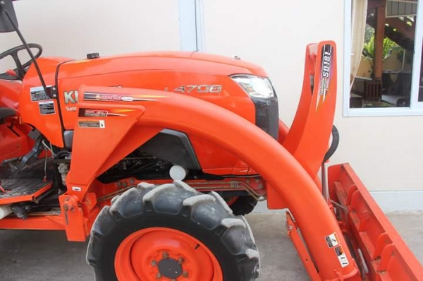 คูโบต้า L4708 4 WD ใบมีดตราช้าง โรตารี่ตราช้าง RX182F