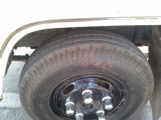 ขาย6ล้อดั้มNKR-88เเรง ห้างแท้ เกียร์ยาวปี30 เก๋งสวยครบ สีเดิมบาง ๆ รถบ้านพร้อมใช้งาน ราคาเบาๆ