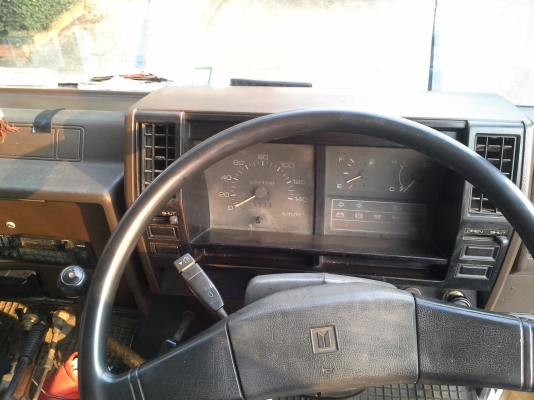 ขาย6ล้อดั้มNKR-88เเรง ห้างแท้ เกียร์ยาวปี30 เก๋งสวยครบ สีเดิมบาง ๆ รถบ้านพร้อมใช้งาน ราคาเบาๆ