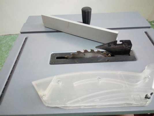 เลื่อยตั้งโต๊ะ ho-me tech เลื่อยตั้งโต๊ะ ho-me tech