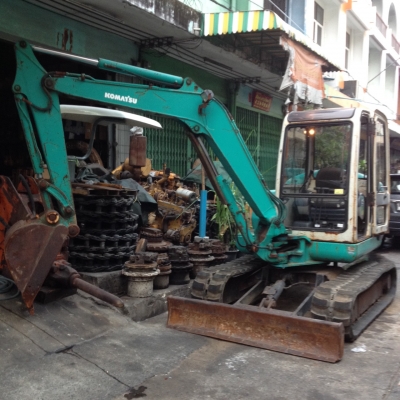 SALE___KOMATSU PC40-7 เก่านอก จากJanpan สภาพเดิมๆ สวย พร้อมใช้งาน