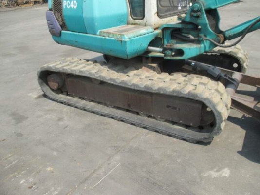 SALE___KOMATSU PC40-7 เก่านอก จากJanpan สภาพเดิมๆ สวย พร้อมใช้งาน SALE___KOMATSU PC40-7 เก่านอก จากJanpan สภาพเดิมๆ สวย พร้อมใช้งาน