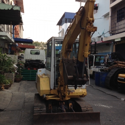 SALE___แบคโฮ KOMATSU PC20-5เก่านอก จากJanpan สภาพเดิมๆ สวย พร้อมใช้งาน SALE___แบคโฮ KOMATSU PC20-5เก่านอก จากJanpan สภาพเดิมๆ สวย พร้อมใช้งาน