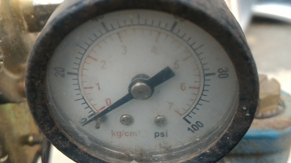 ปั๊มน้ำอัตโนมัติ พร้อมถังเก็นน้ำแบบสะสมแรงดัน SAXON ขนาด 1 แรงม้า ใข้กับบ้านเรื่อนทั่วไปได้เลย ดันน้ำขึ้นได้สูง 50 เมตร ท่อเข้า - ออก 1 นิ้ว