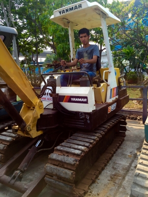 YANMAR B-37 ขนาดPC-35 รถเก่านอกแท้มีเอกสาร เครื่องสวยระบบดี ช่วงล่างสวยแน่น☎️ติดต่อ 085-5632278 <ราคาต่อรองได้> YANMAR B-37 ขนาดPC-35 รถเก่านอกแท้มีเอกสาร เครื่องสวยระบบดี ช่วงล่างสวยแน่น☎️ติดต่อ 085-5632278 <ราคาต่อรองได้>