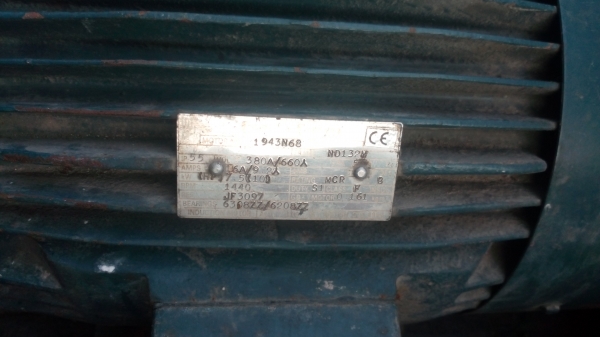 ขาย !! มอเตอร์10แรง3สาย.ยี่ห้อcomton รอบ1450พร้อมใช้งาน