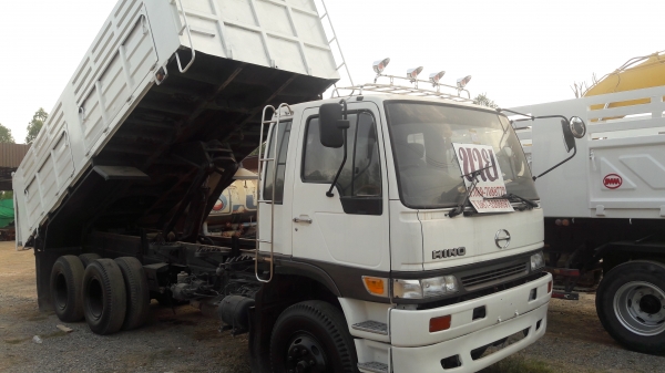 ขาย hino 2k 260แรงม้า เครื่องเดิมเกียเดิม สโลเดิม เดิมๆหมด สวยสดราคาต่อลองได้ ขาย hino 2k 260แรงม้า เครื่องเดิมเกียเดิม สโลเดิม เดิมๆหมด สวยสดราคาต่อลองได้