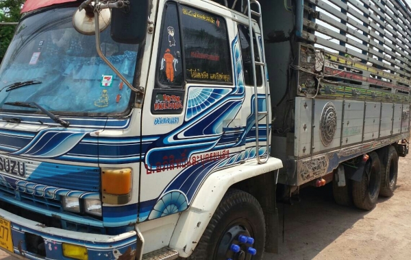 สิบล้อ ฮีโน่ FM3H195ปี38 พื้นเรียบ ช่วงยาว6.30ม สภาพพร้อมใช้งาน ทะเบียนพร้อมโอน