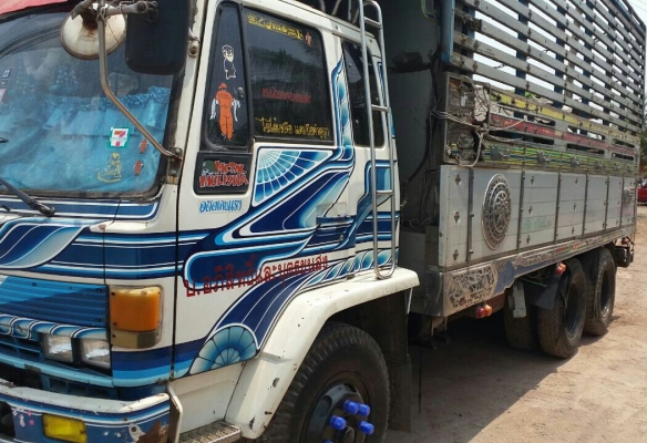 สิบล้อ ฮีโน่ FM3H195ปี38 พื้นเรียบ ช่วงยาว6.30ม สภาพพร้อมใช้งาน ทะเบียนพร้อมโอน