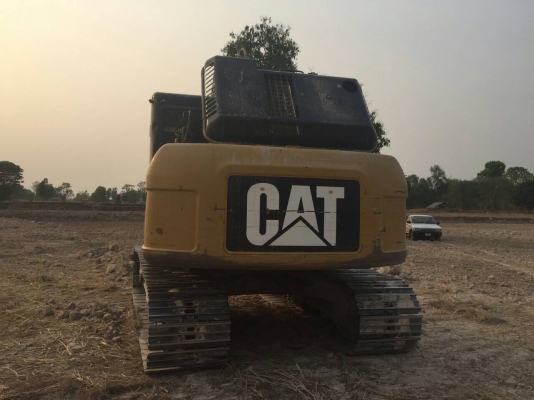 ขาย 1,285,000 CAT  315 DL   ทำงาน 10,804 ชั่วโมง  เครื่องดี   ปั้มดี โช่หนา เอวเเน่น ไฟฟ้าครบ เอกสารอินวอยท์รถสวยพร้อมใช้เอกสารพร้อม 090-772-3710 090-772-3708