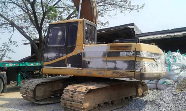ขาย 715,000 CAT 320 V1 เครื่องดี ปั้มดี โช่หนา เอวเเน่น ไฟฟ้าครบ เอกสารเล่มทะเบียน 090-772-3710 090-772-3708 ขาย 715,000 CAT 320 V1 เครื่องดี ปั้มดี โช่หนา เอวเเน่น ไฟฟ้าครบ เอกสารเล่มทะเบียน 090-772-3710 090-772-3708