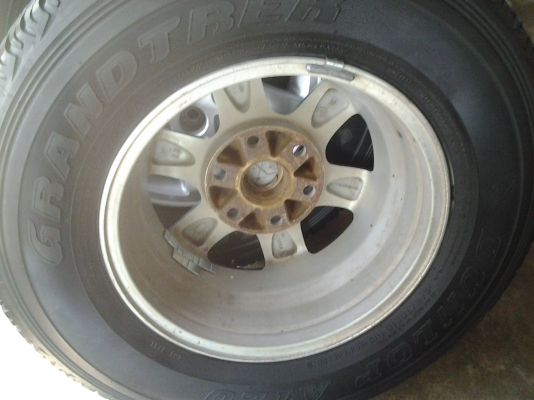 แม็กพร้อมยางขอบ16