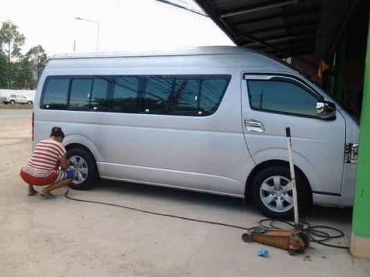 แม็กโตโยต้าขอบ16 พร้อมยาง ใส่รถตู้ รถกะบะ