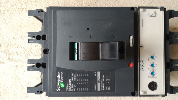 Schneider

เบรกเกอร์ Schneider

Schneider

เบรกเกอร์Schneider