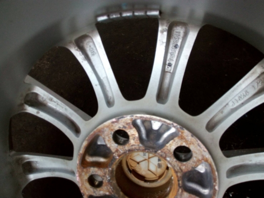 แม็กขอบ 16 ขนาด 5 รู พร้อมยาง YOKOHAMA 205/60R16 สวยดอกยางนิ่ม ชุด 4 ล้อ tel.081-427-3941 ไลน์ไอดี 0814273941 แม็กขอบ 16 ขนาด 5 รู พร้อมยาง YOKOHAMA 205/60R16 สวยดอกยางนิ่ม ชุด 4 ล้อ tel.081-427-3941 ไลน์ไอดี 0814273941