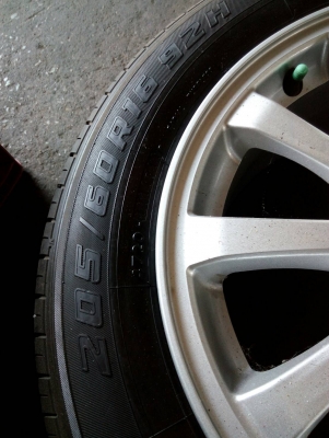 แม็กขอบ 16 ขนาด 5 รู พร้อมยาง YOKOHAMA 205/60R16 สวยดอกยางนิ่ม ชุด 4 ล้อ tel.081-427-3941 ไลน์ไอดี 0814273941 แม็กขอบ 16 ขนาด 5 รู พร้อมยาง YOKOHAMA 205/60R16 สวยดอกยางนิ่ม ชุด 4 ล้อ tel.081-427-3941 ไลน์ไอดี 0814273941